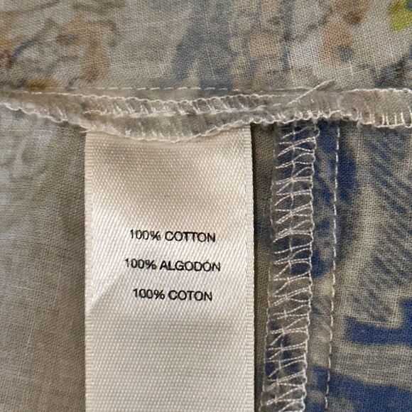 Chico’s Tunic Shirt Size 0 Small Size 4 Lightweight Roll Tab - Picture 11 of 14